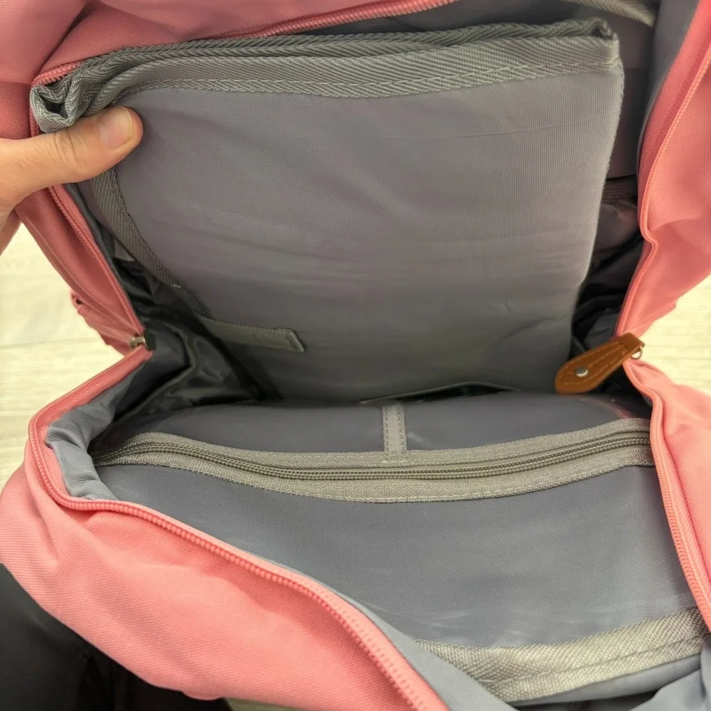 NWT Maelstrom Unisex Pink Buckle Circular Pouch Travel Backpack Baby Diaper Bag‎